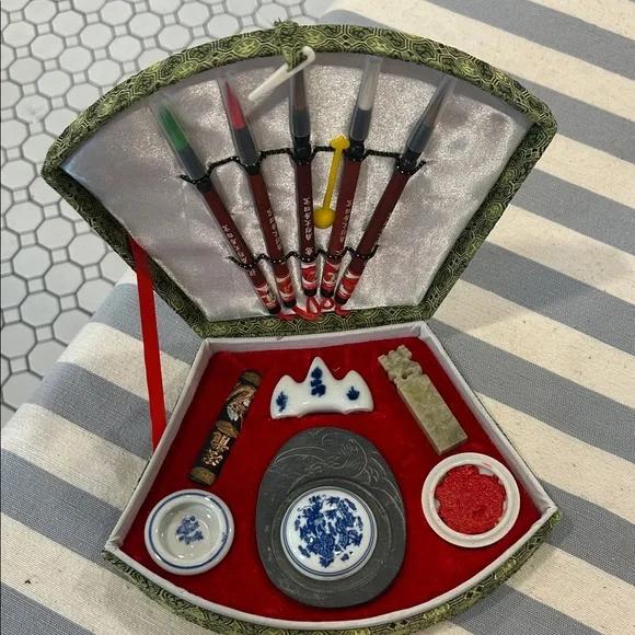 Vintage Calligraphy Set with Green and Red Case